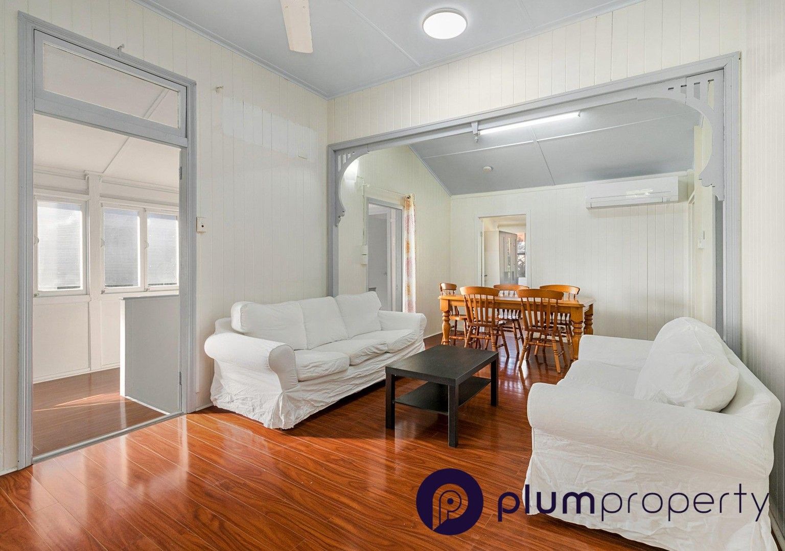 5 bedrooms House in 8 Kerr Street TOOWONG QLD, 4066