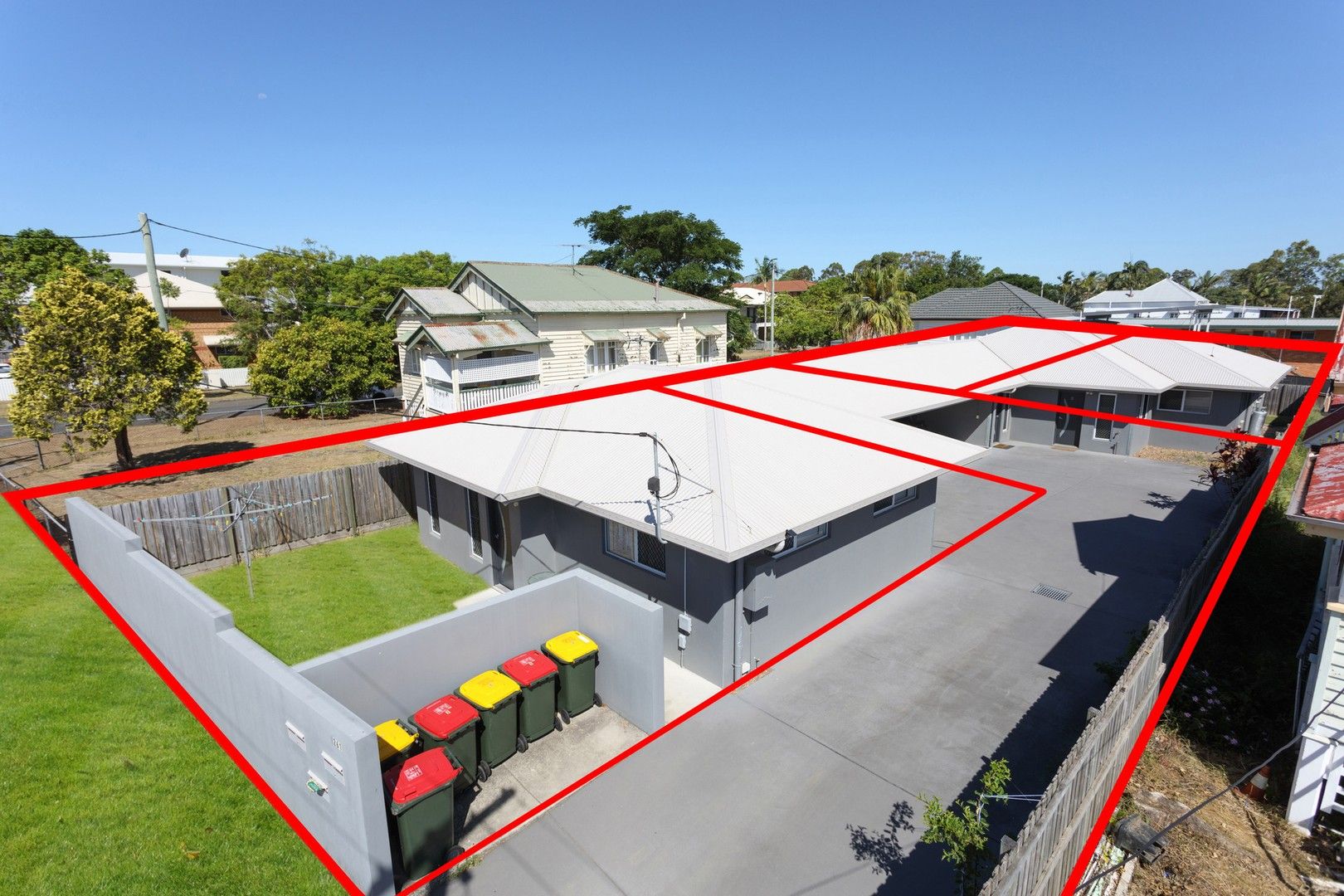 6 bedrooms Block of Units in 1-3/261 Melton Road NORTHGATE QLD, 4013