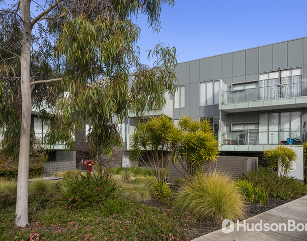 13/6 Yarra Bing Crescent, Burwood VIC 3125