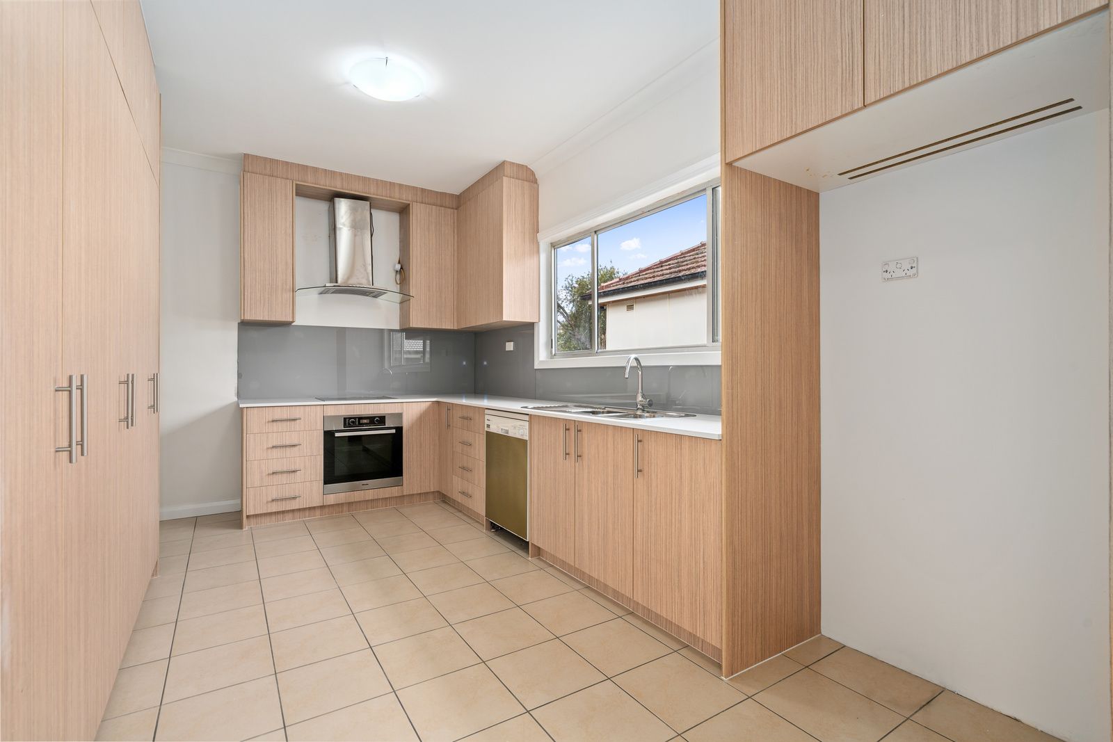 106 Cardigan Street, Auburn NSW 2144, Image 2