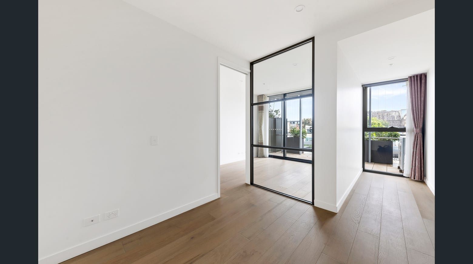 306/625 Glenferrie Road, Hawthorn VIC 3122, Image 2
