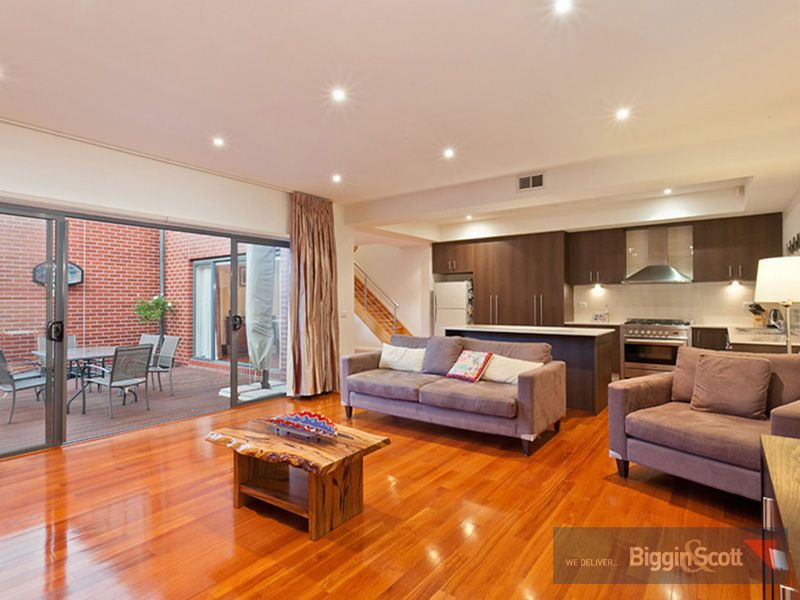 25 Woodruff Avenue, MARIBYRNONG VIC 3032, Image 1