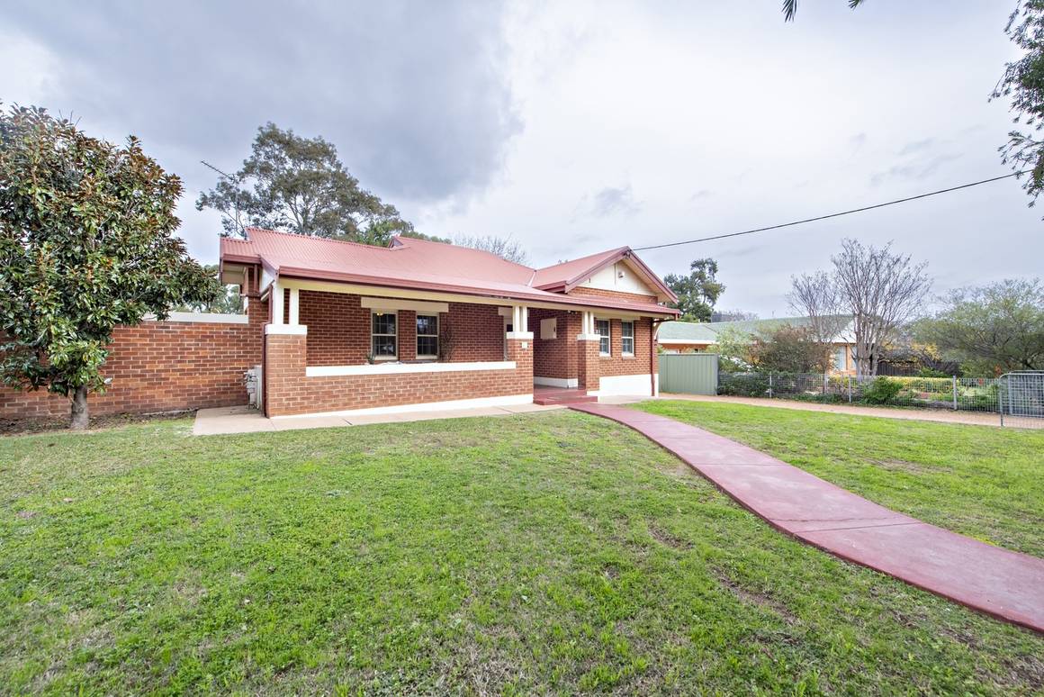 Picture of 51 Tamworth Street, DUBBO NSW 2830