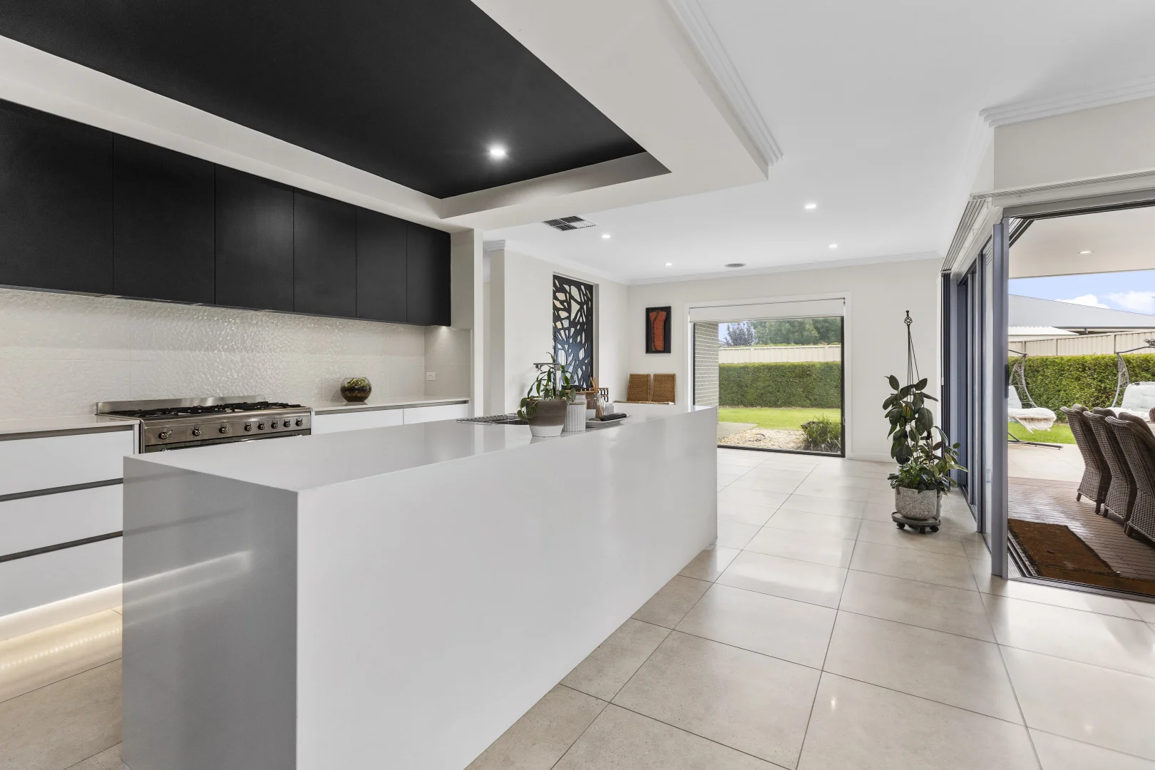 Additional image 13 of 10 Goonawarra Street, Gobbagombalin NSW 2650