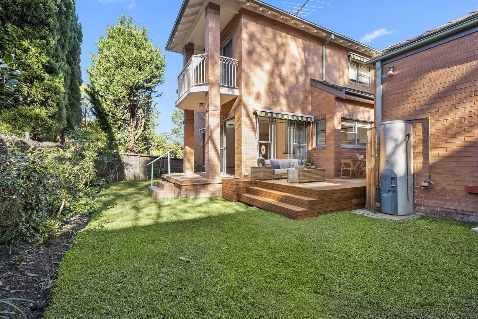 3 bedrooms Townhouse in 6/12-18 Russell Avenue LINDFIELD NSW, 2070
