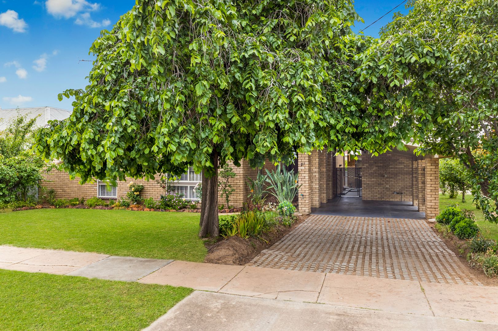 21 Armstrong Street, Charlton VIC 3525, Image 1