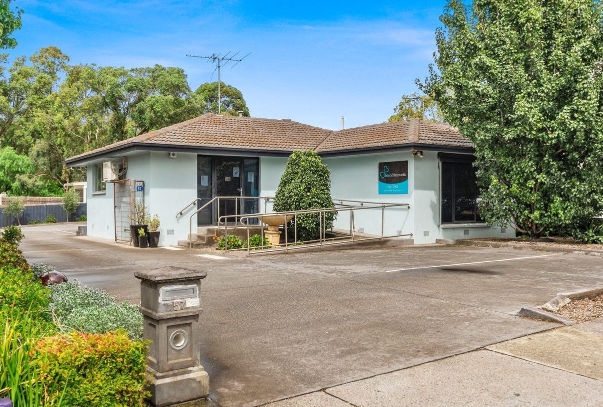 4 bedrooms House in 57 Barrabool Road HIGHTON VIC, 3216