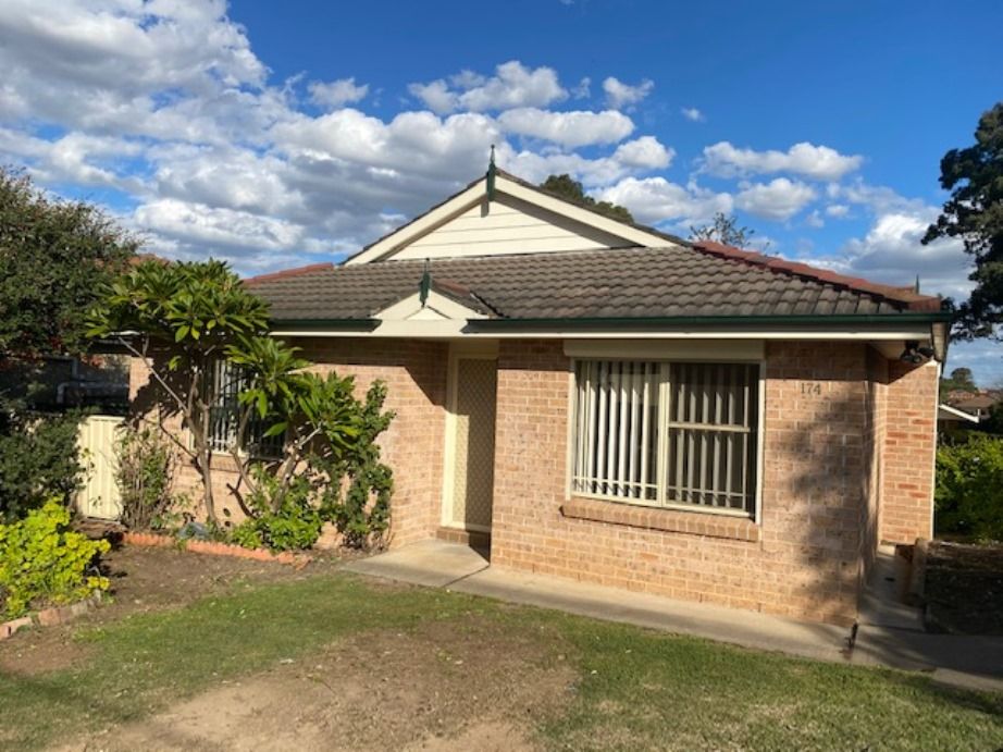 1/174 Dunmore St, Pendle Hill NSW 2145, Image 1