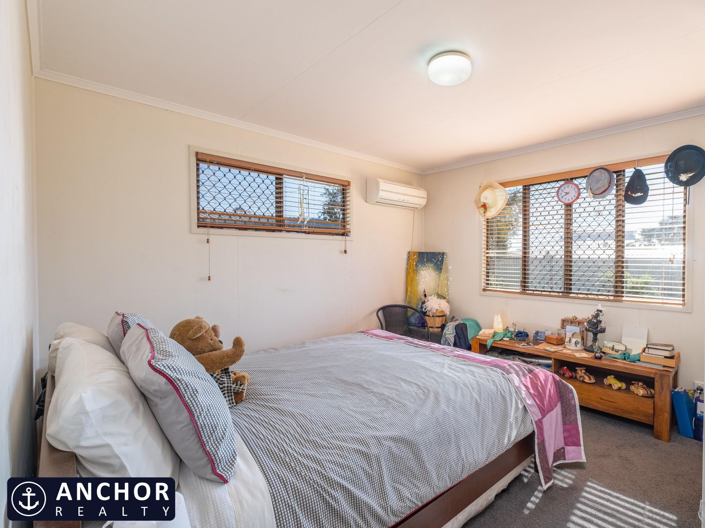 1 & 2/6 Johnstone Road, Southside QLD 4570, Image 1