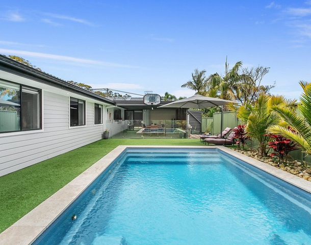 2 Belshaw Place, Bateau Bay NSW 2261