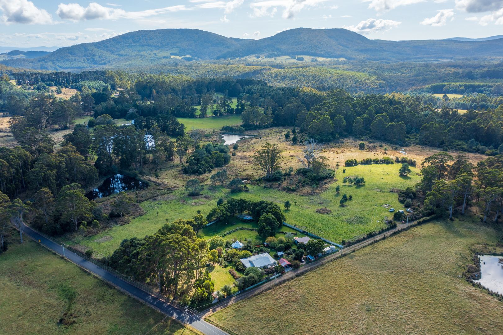 15 Smiths Road, Highcroft TAS 7183, Image 1