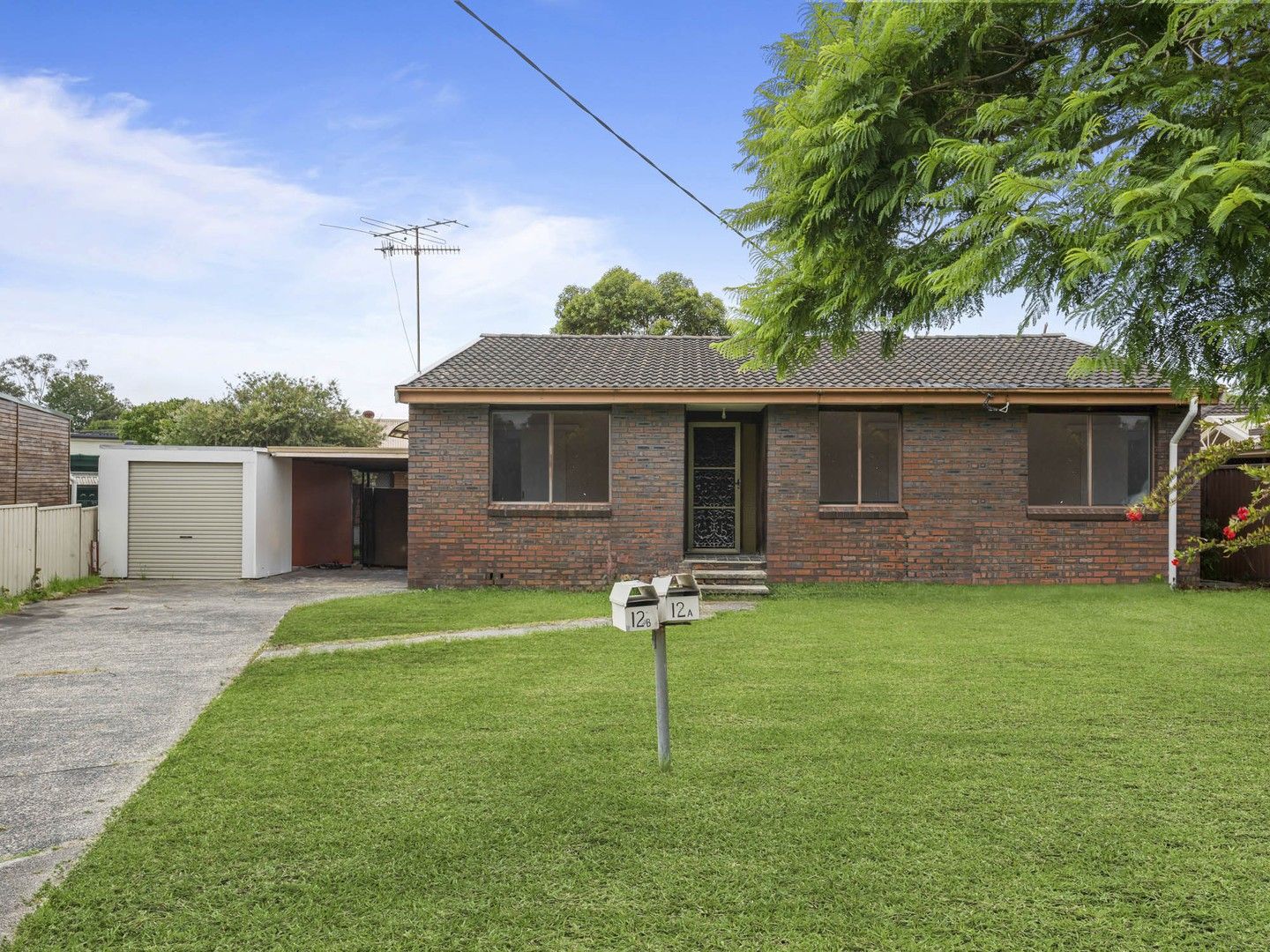 3 bedrooms House in 12a Hazel Close BERKELEY VALE NSW, 2261