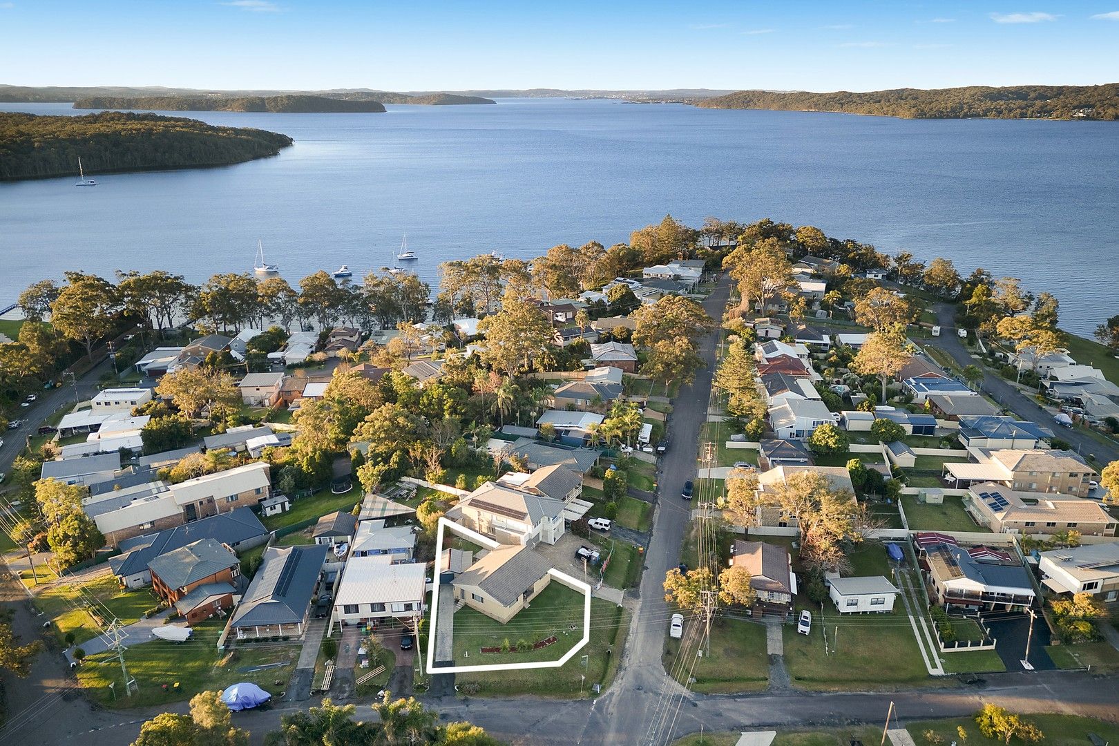 33 Winbin Crescent, Gwandalan NSW 2259 | Domain