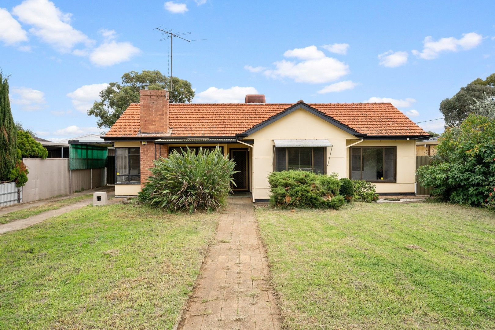 3 bedrooms House in 109 Whites Road SALISBURY NORTH SA, 5108