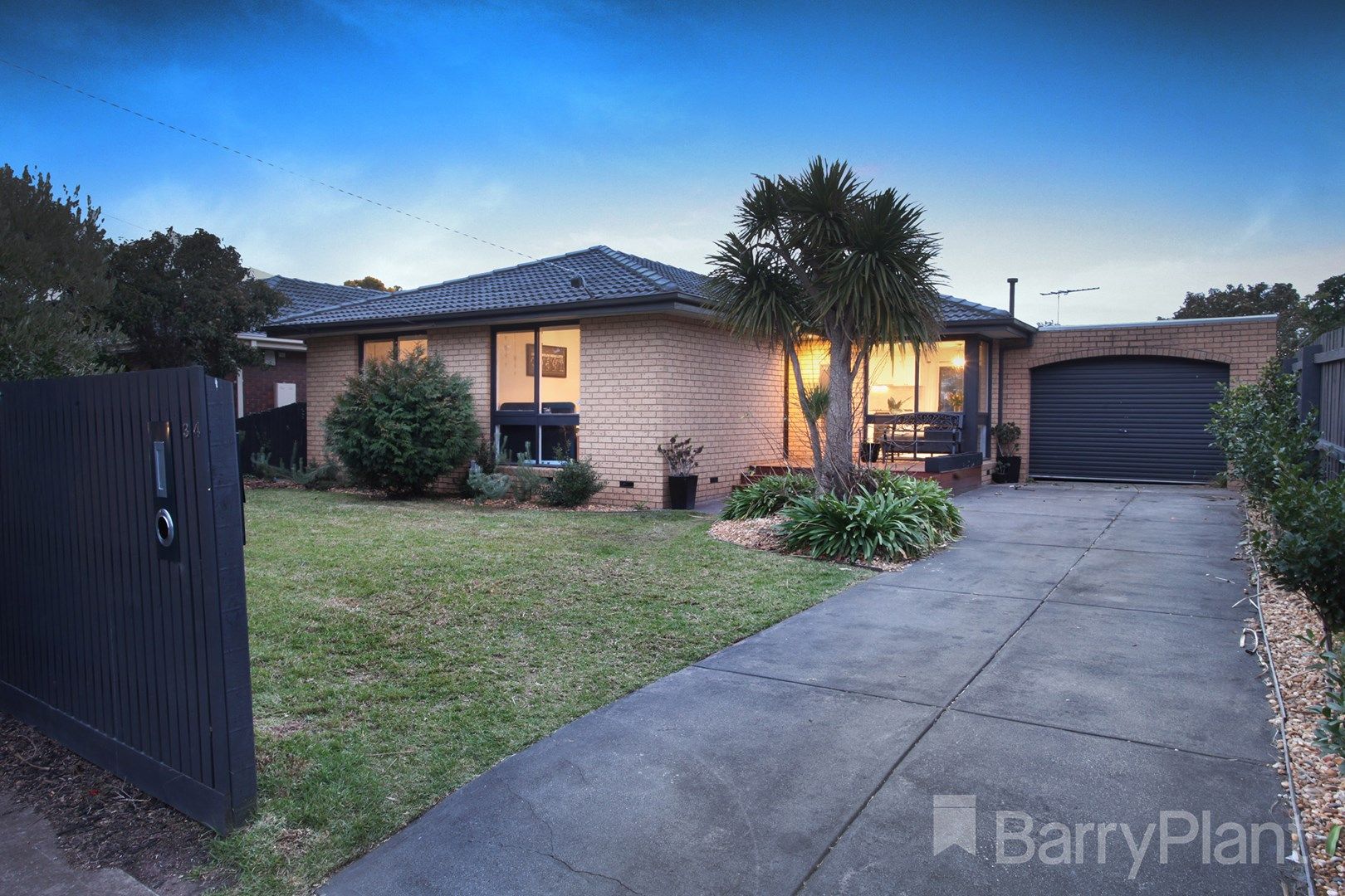 34 Cassandra Drive, Gladstone Park VIC 3043, Image 0