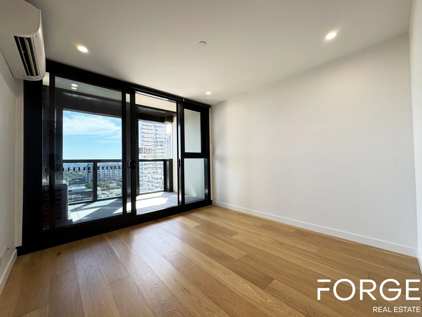 Additional image 5 of 1201/3 Young Street, Box Hill VIC 3128