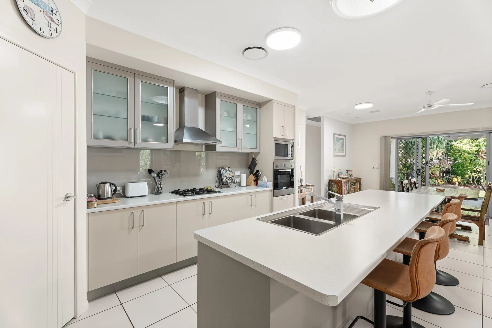 Additional image 6 of 51 Ocean Street, Torquay QLD 4655