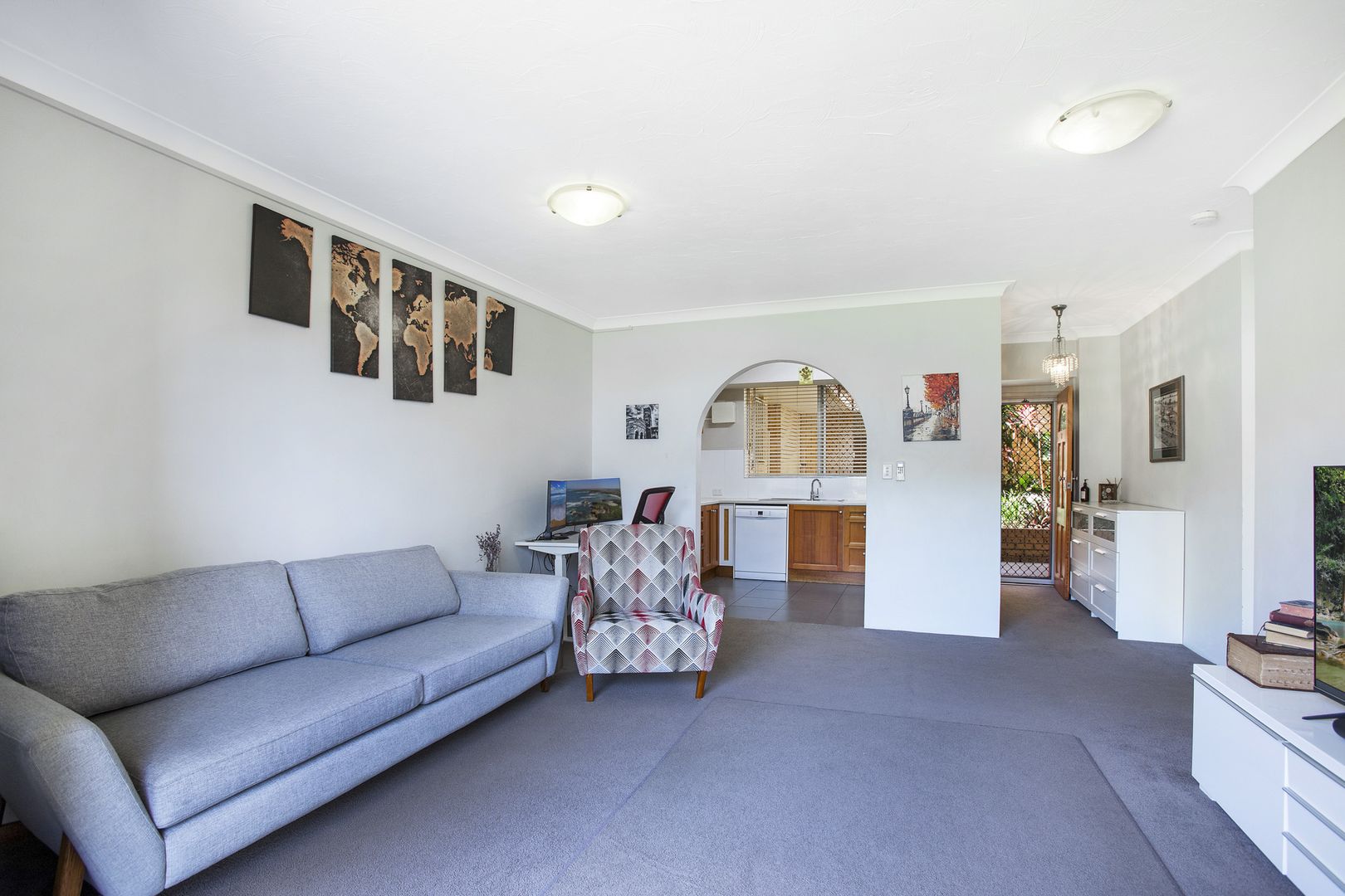 2/52 Sisley Street, St Lucia QLD 4067, Image 2