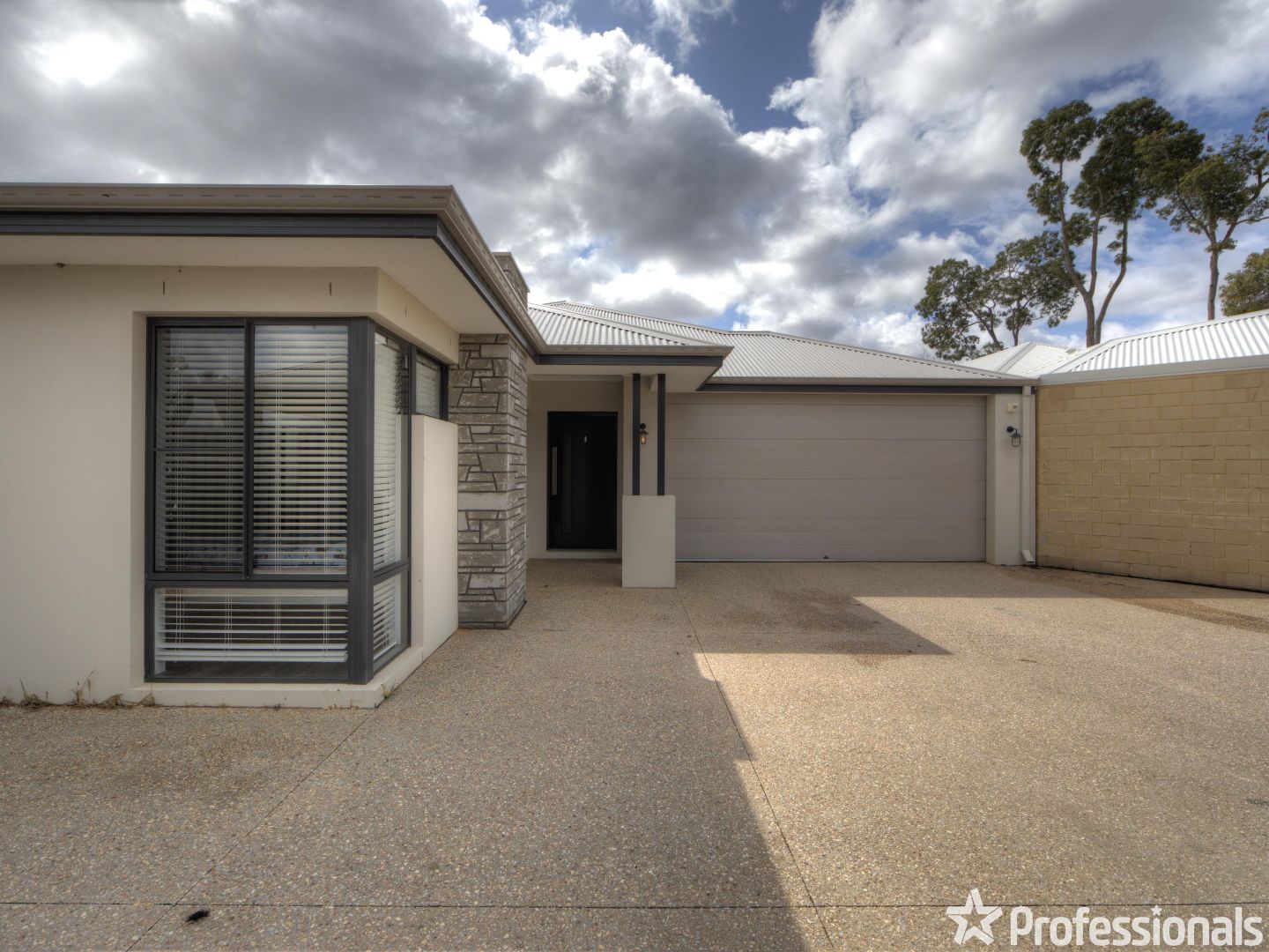 19 Freeman View, Bushmead WA 6055, Image 2