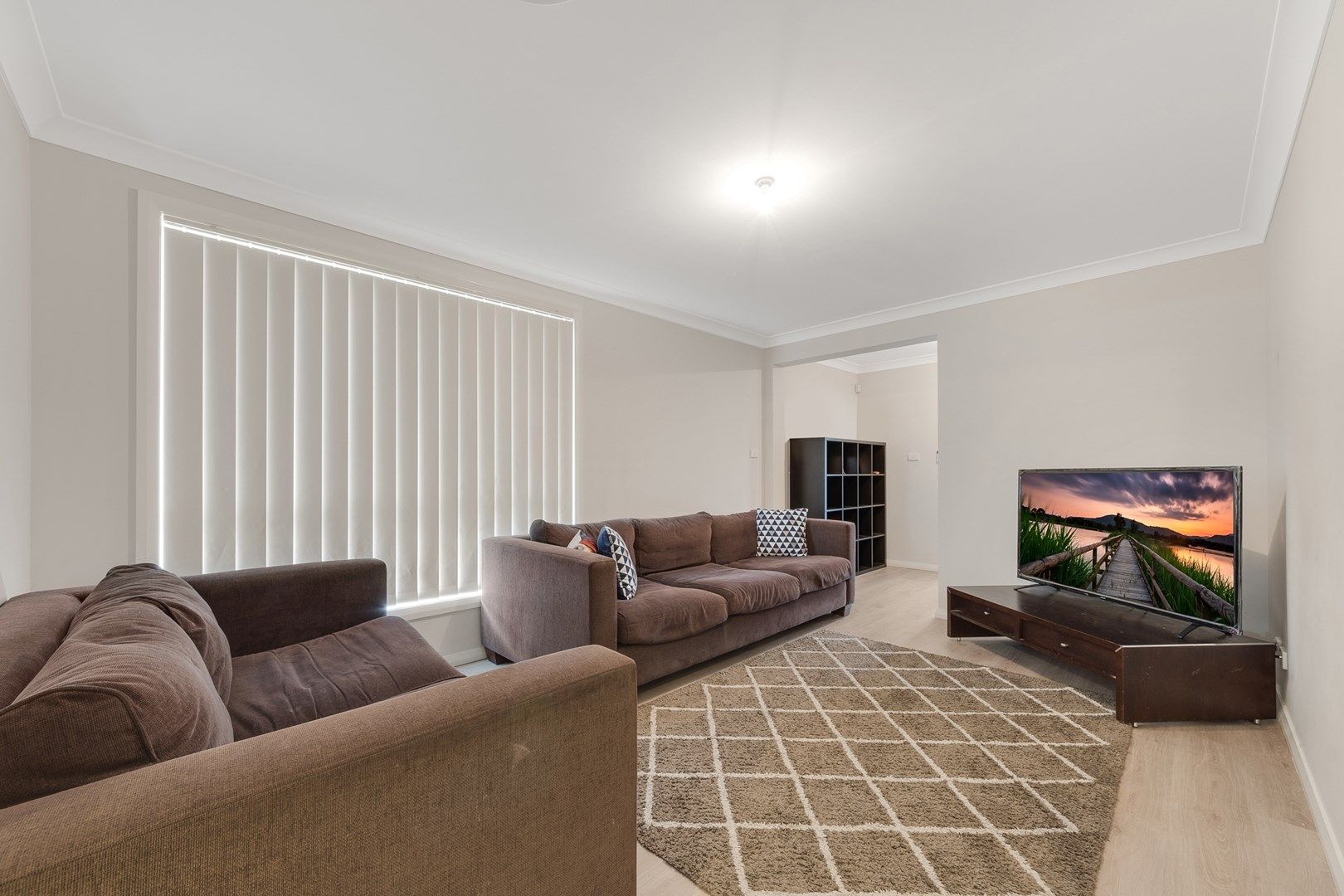 20 Busch Place, St Helens Park NSW 2560, Image 1