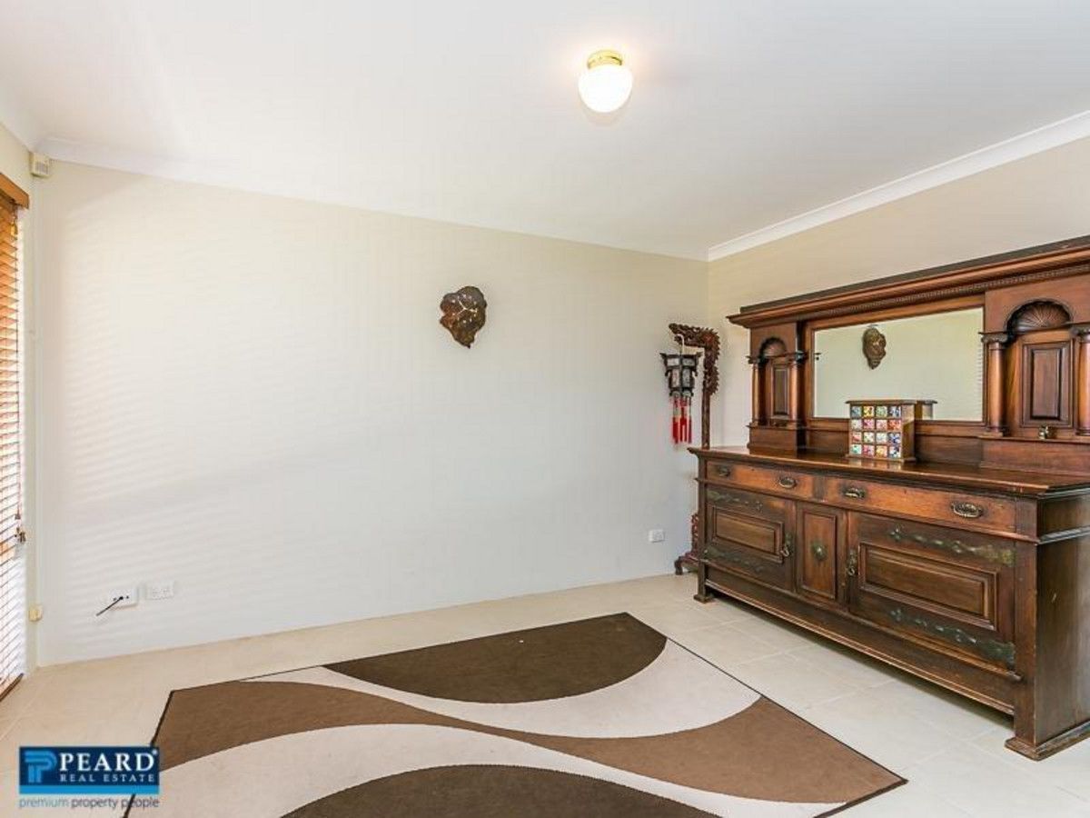 8 Imari Retreat, Mindarie WA 6030, Image 1