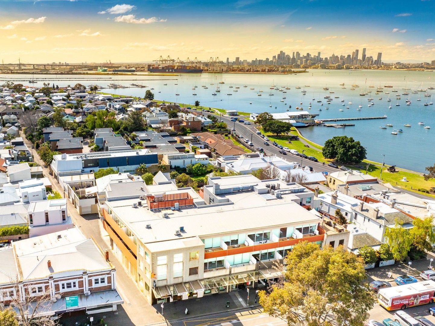1 bedrooms Apartment / Unit / Flat in 27/6-18 Ferguson Street WILLIAMSTOWN VIC, 3016
