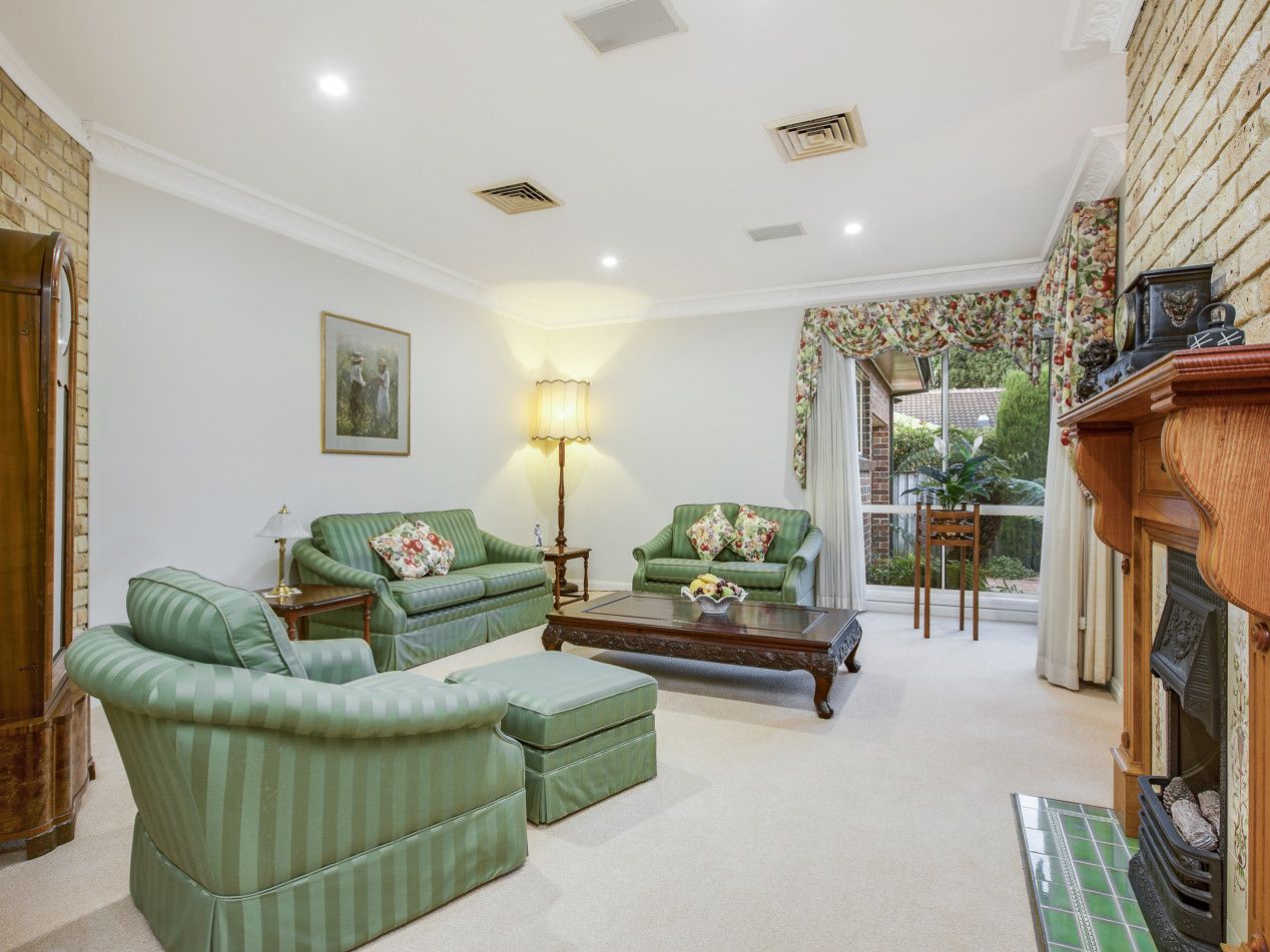 10 Chapel Close, Cherrybrook NSW 2126, Image 2