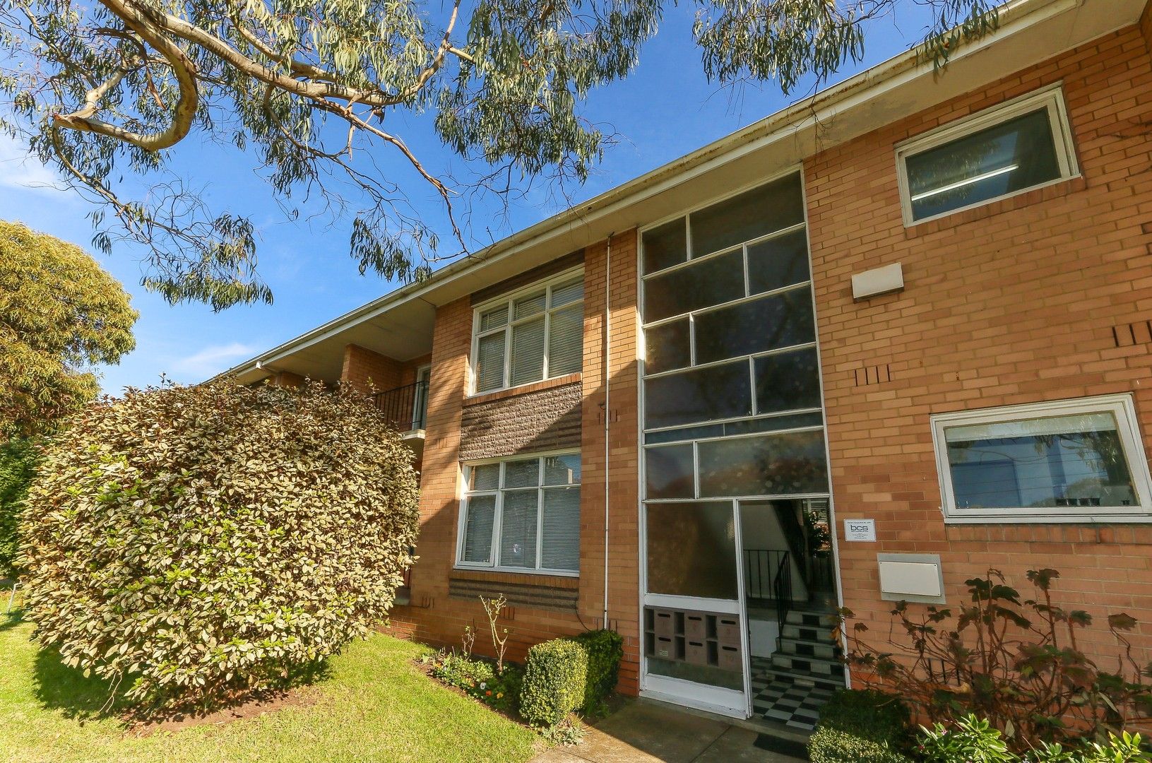 2 bedrooms Apartment / Unit / Flat in 3/1484 Malvern Road GLEN IRIS VIC, 3146