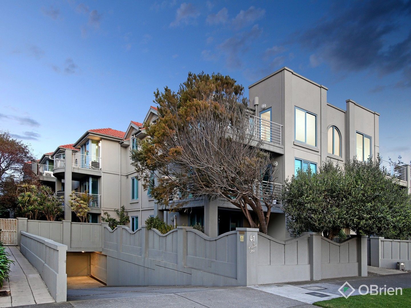 2 bedrooms Apartment / Unit / Flat in 15/41 Marine Parade ST KILDA VIC, 3182