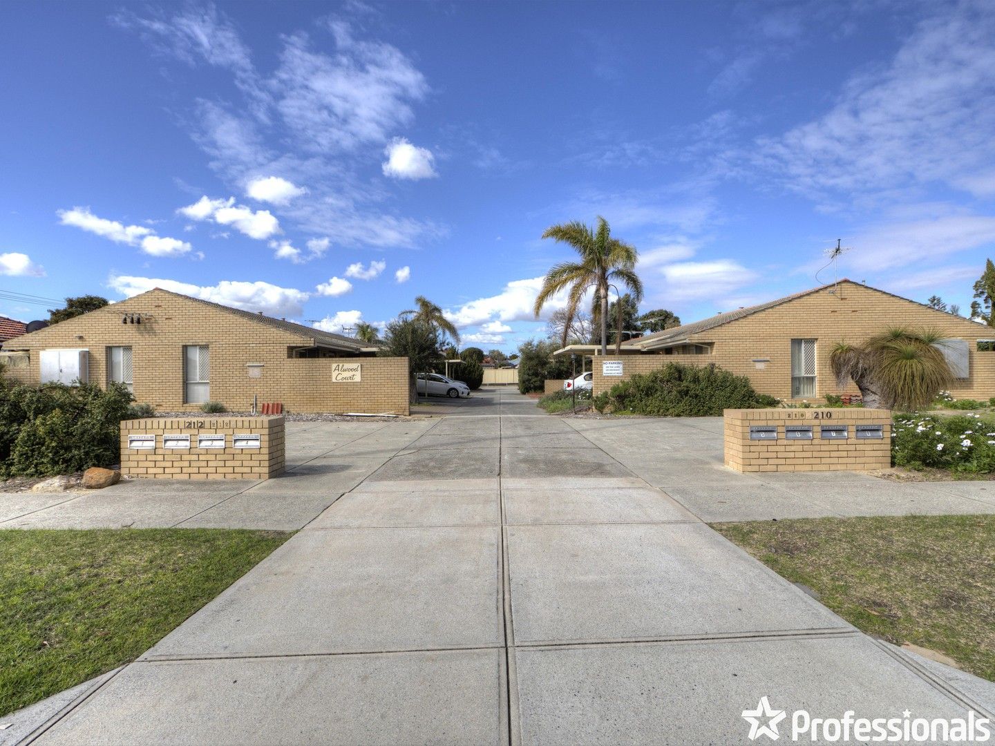 2 bedrooms House in 5/210-212 Albert Street OSBORNE PARK WA, 6017