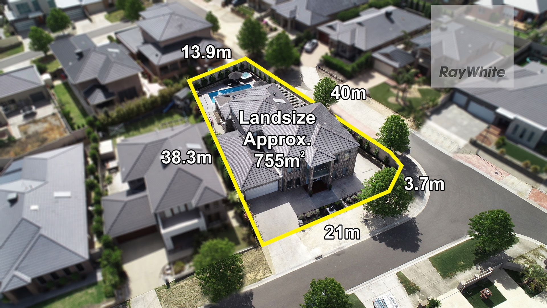 7 Peterborough Court (Cambridge Gardens), Attwood VIC 3049, Image 1