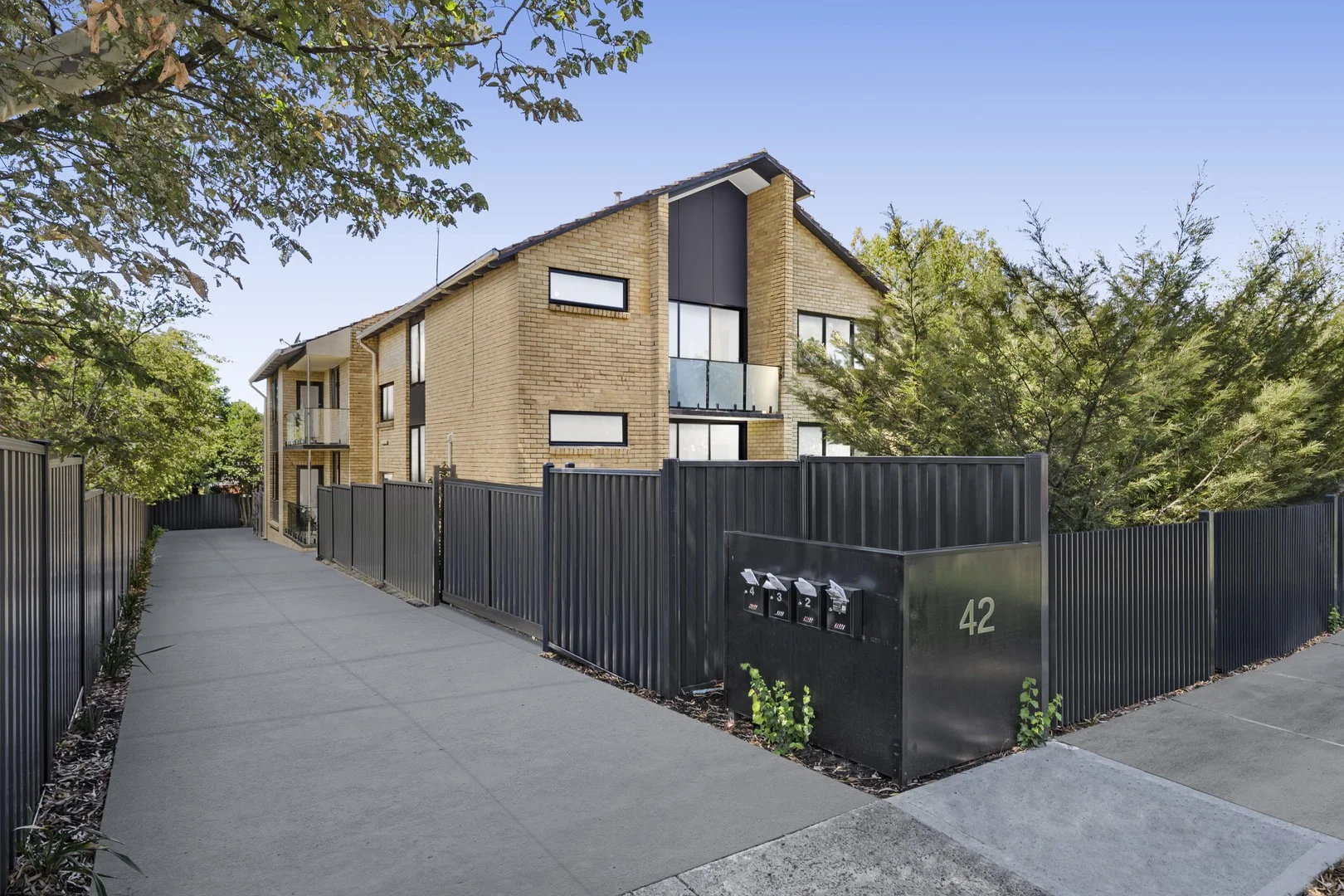 2/42 Westbrook Street, Kew East VIC 3102