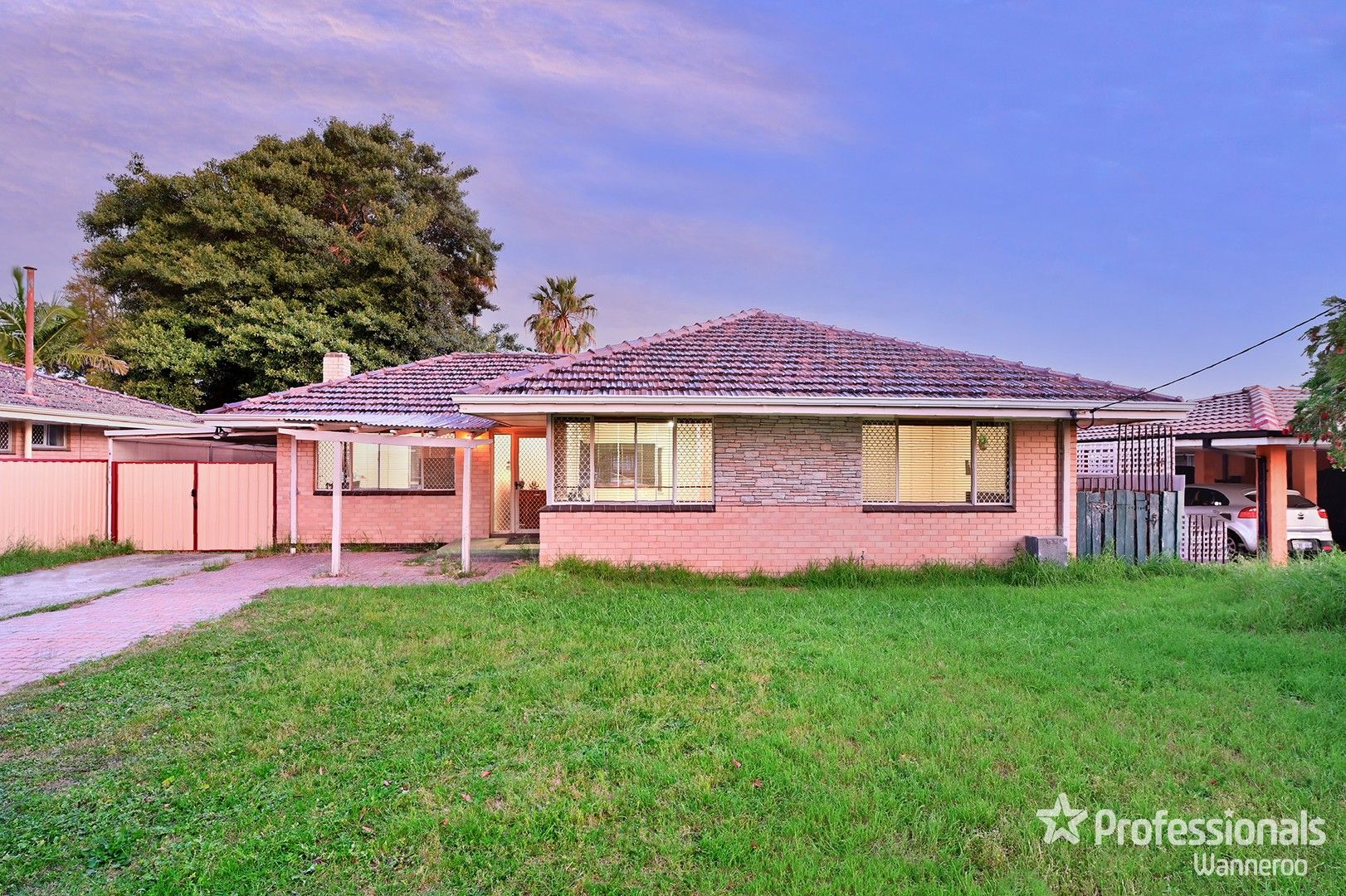 15 Saturn Street, Beckenham WA 6107, Image 0