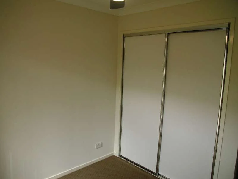 Additional image 4 of 2/10 Toby Close, Kallangur QLD 4503