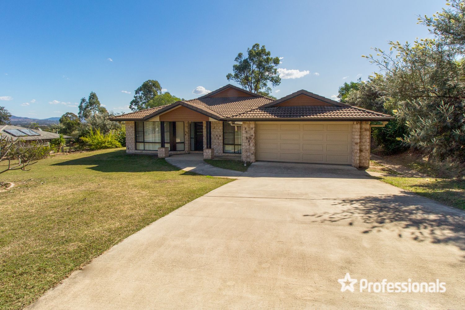 50-52 Carrigan Way, Gleneagle QLD 4285, Image 0