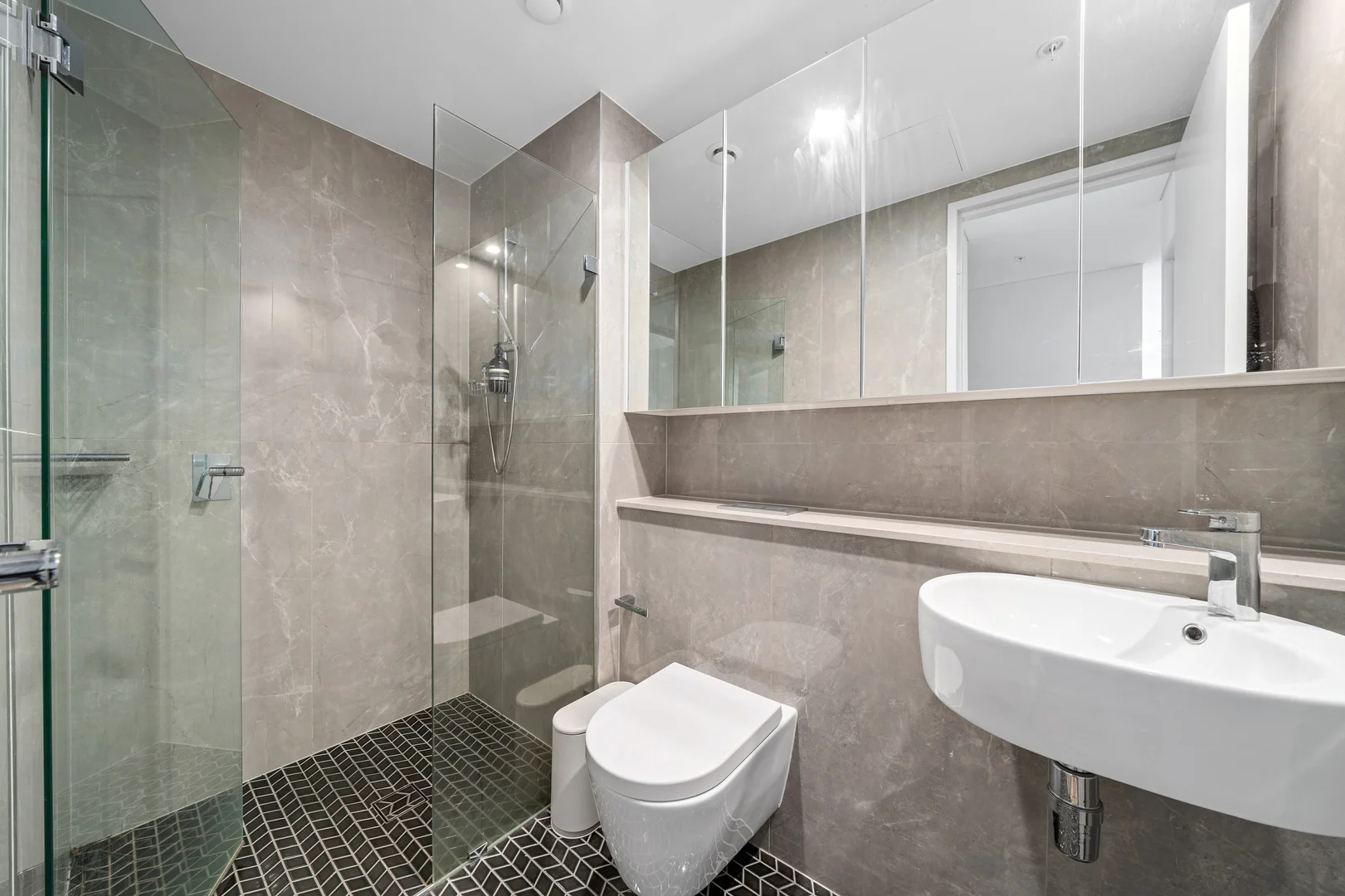 Additional image 8 of 1537/1 Finch Drive, Eastgardens NSW 2036