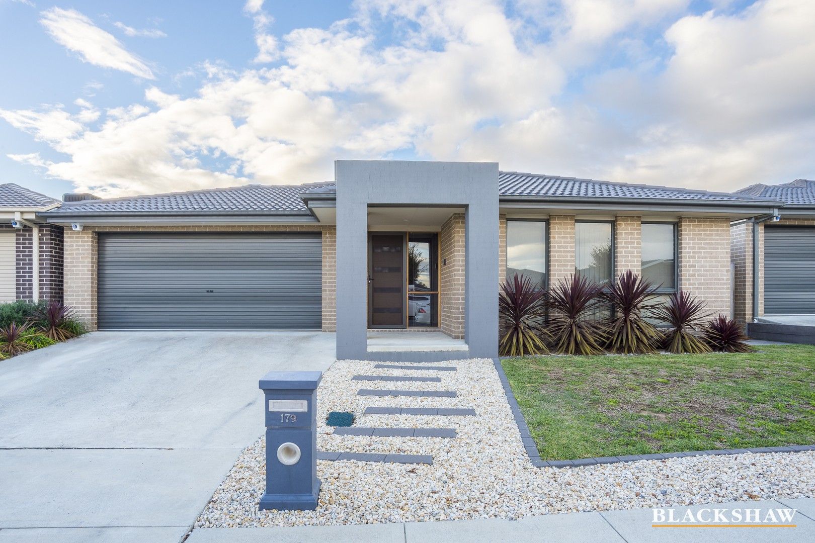 4 bedrooms House in 179 Mabo Boulevard BONNER ACT, 2914