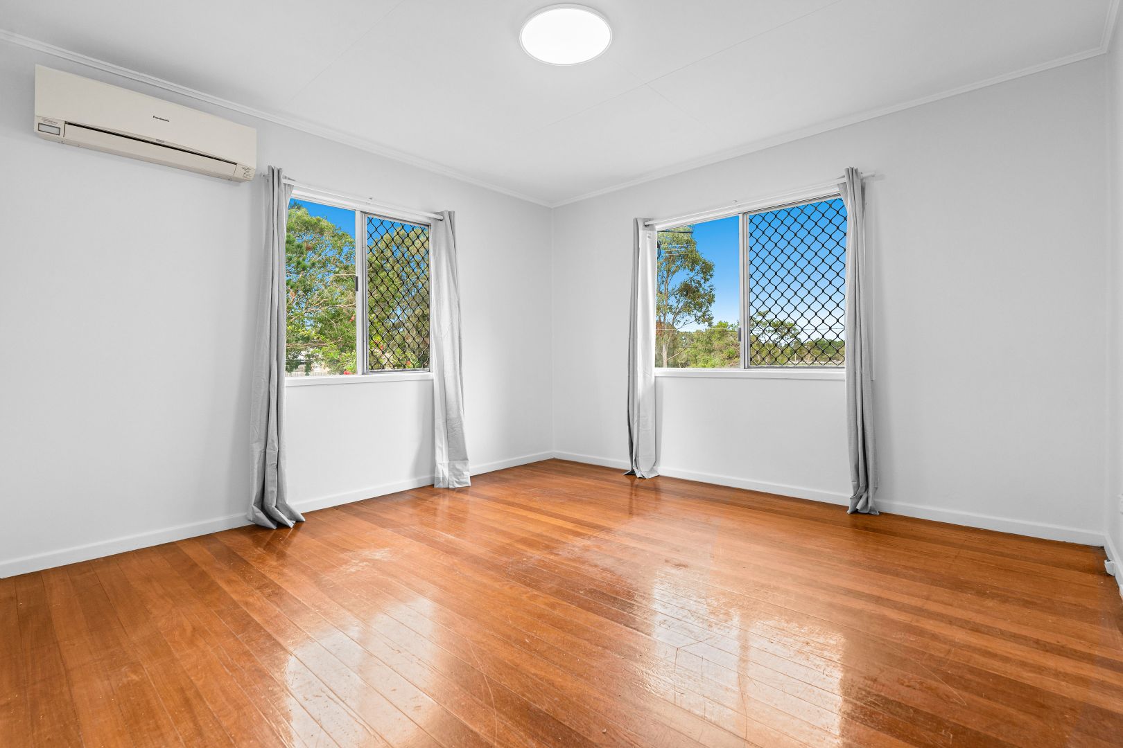 205 Kianawah Road, Wynnum West QLD 4178 - House For Rent | Domain