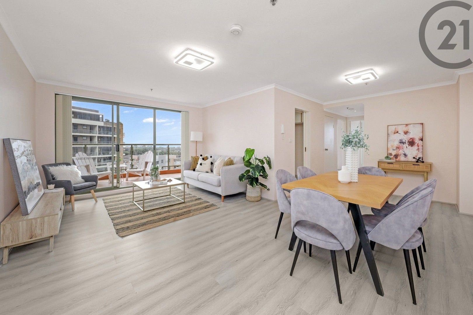 3 bedrooms Apartment / Unit / Flat in T1, 906/600 Railway Pde HURSTVILLE NSW, 2220