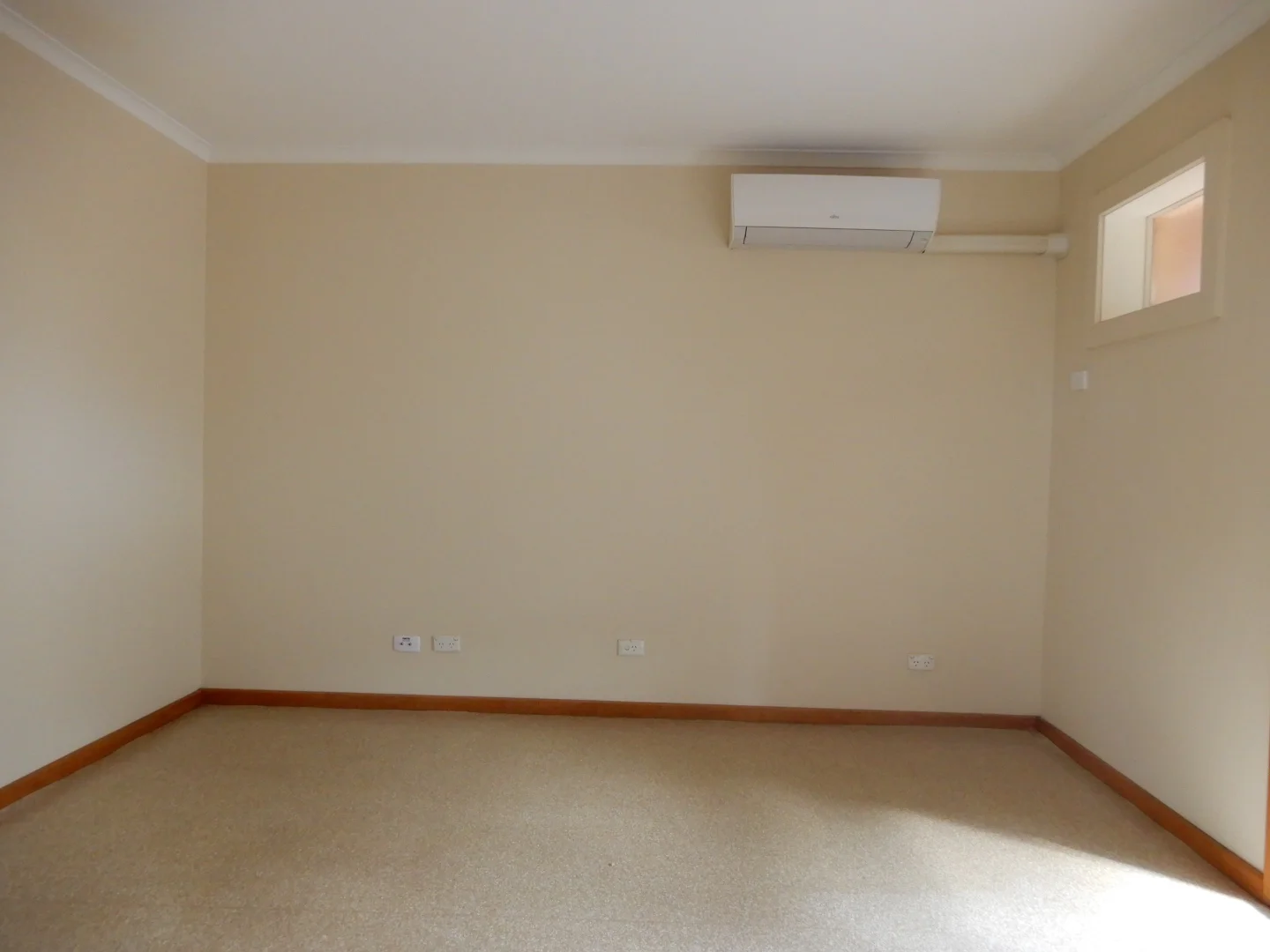 Additional image 4 of Unit 10/2 Dahlmyra Avenue, Hamley Bridge SA 5401