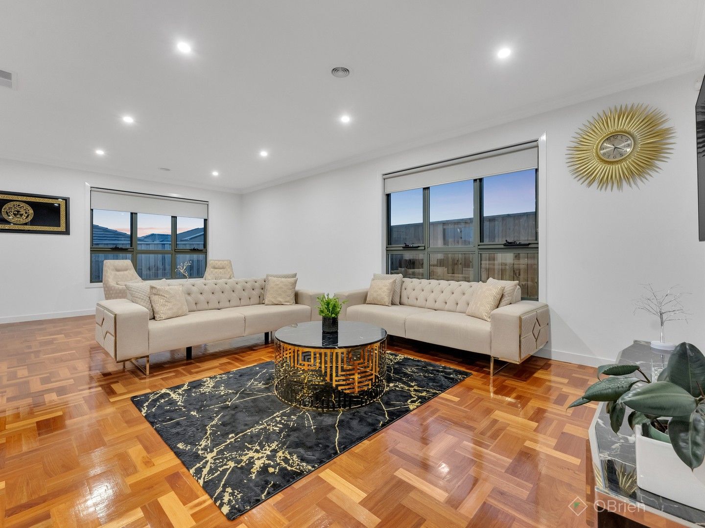 3 bedrooms House in 27 Shimar Street CLYDE NORTH VIC, 3978