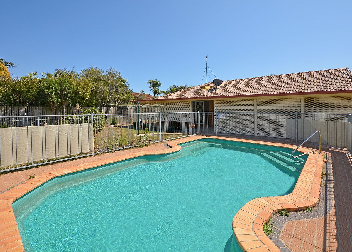 21 Magpie Court, Eli Waters QLD 4655
