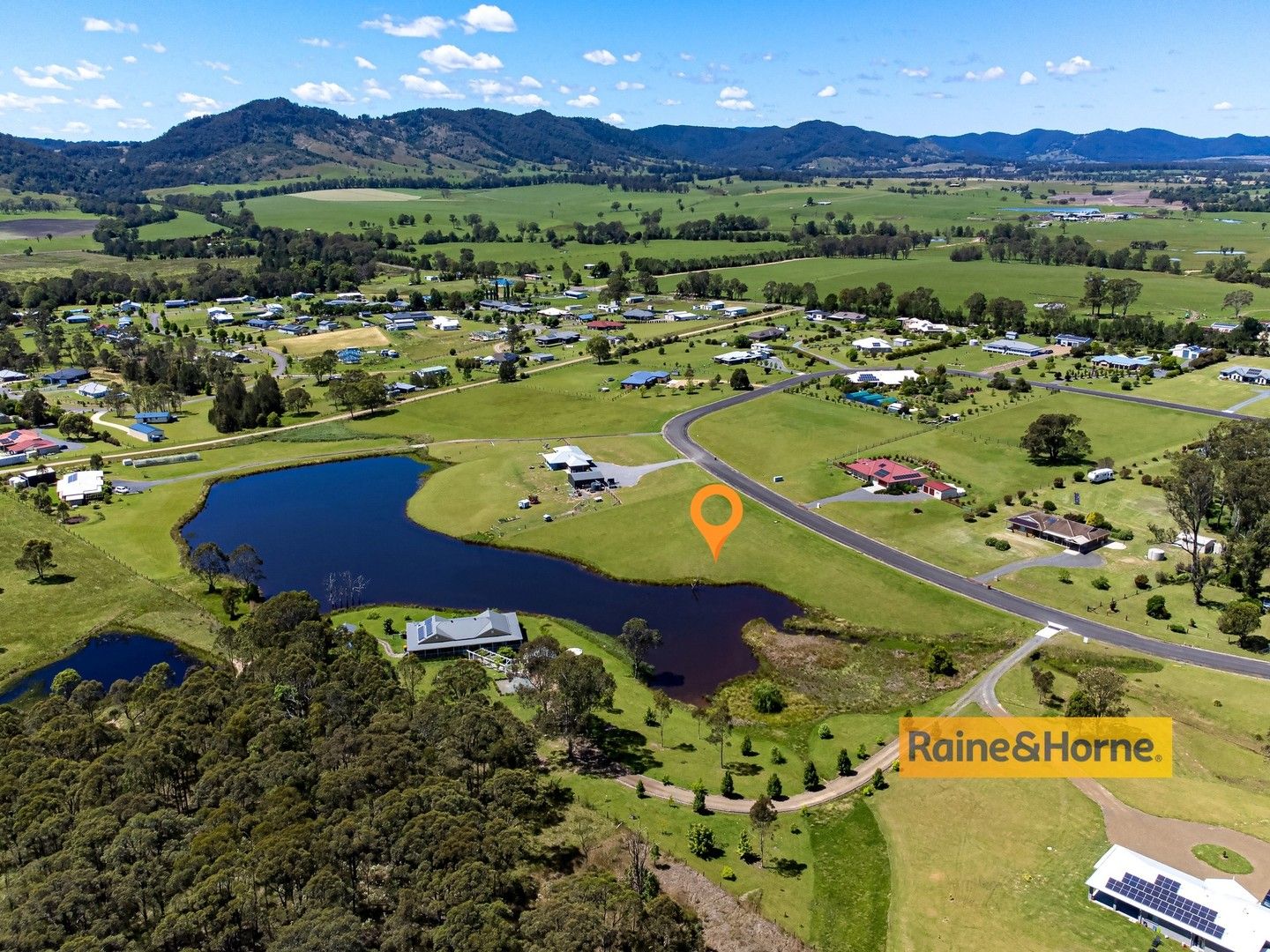 29 Moonlight Circuit, Gloucester NSW 2422, Image 0