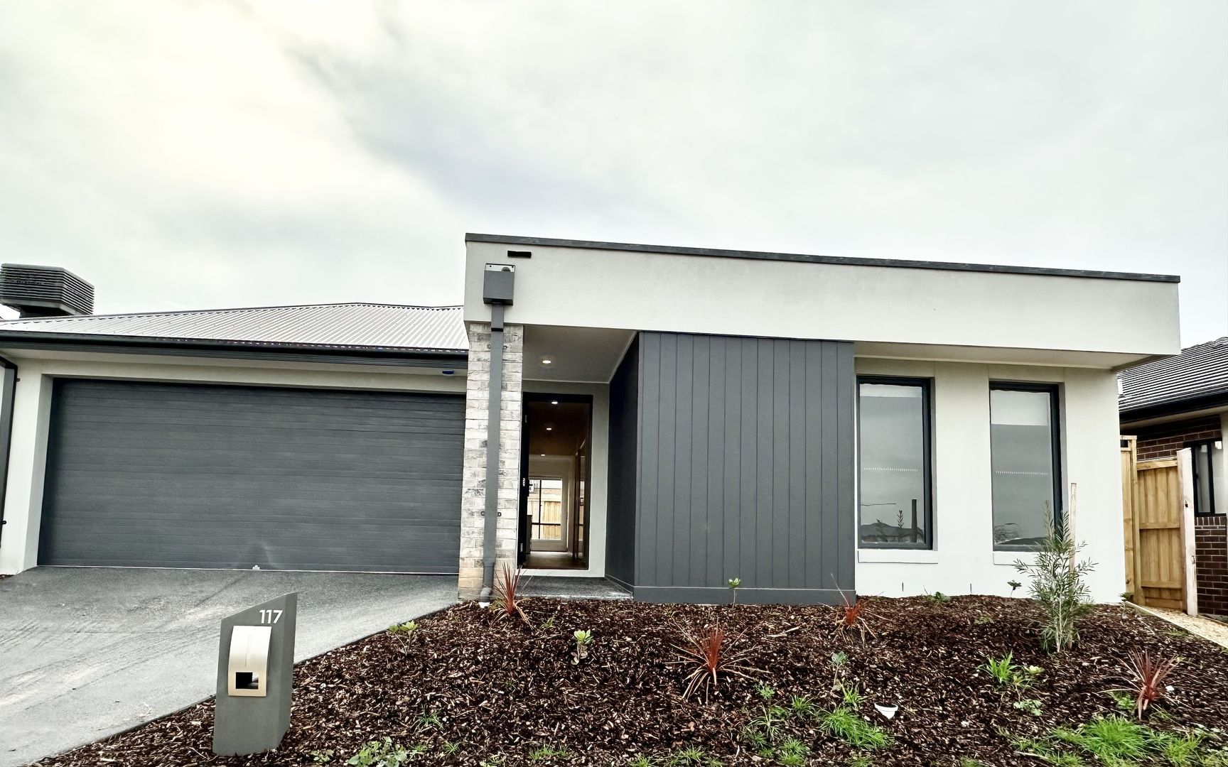 117 Waterfern Street, Fraser Rise VIC 3336, Image 1