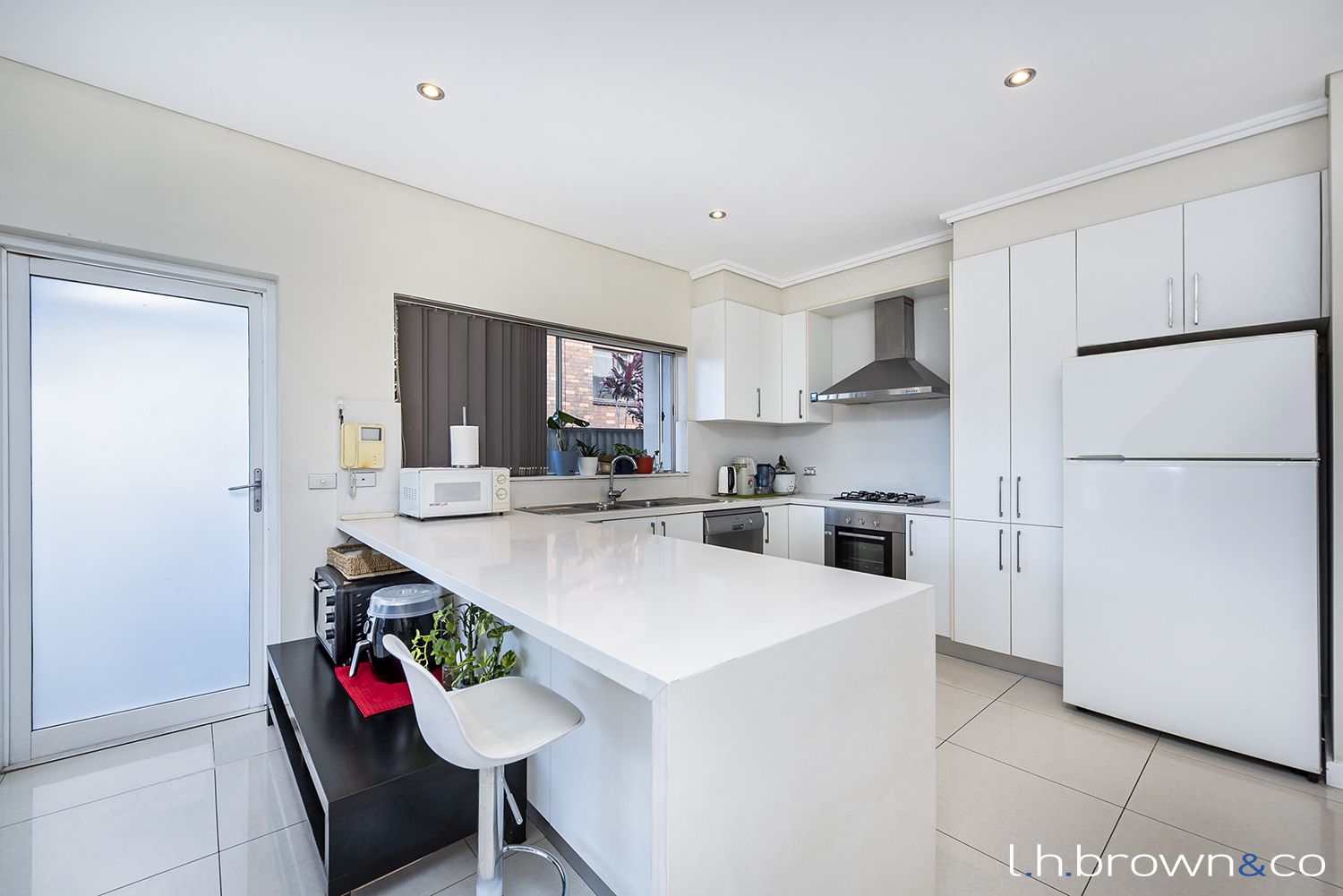 27 Kingsgrove Rd, Belmore NSW 2192, Image 1