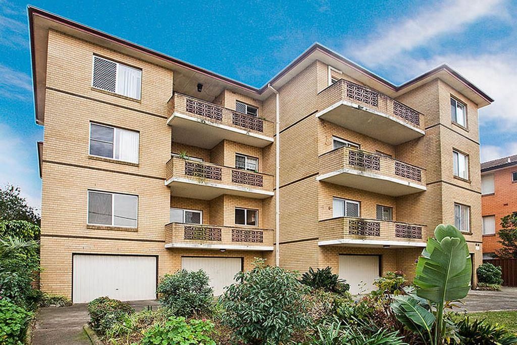 2 bedrooms Apartment / Unit / Flat in 2/78 Carlton Parade CARLTON NSW, 2218