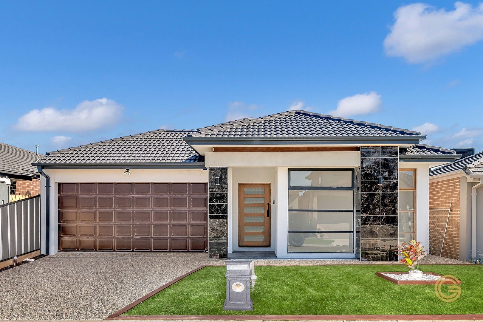6 Luster Circuit, Cranbourne South VIC 3977, Image 0