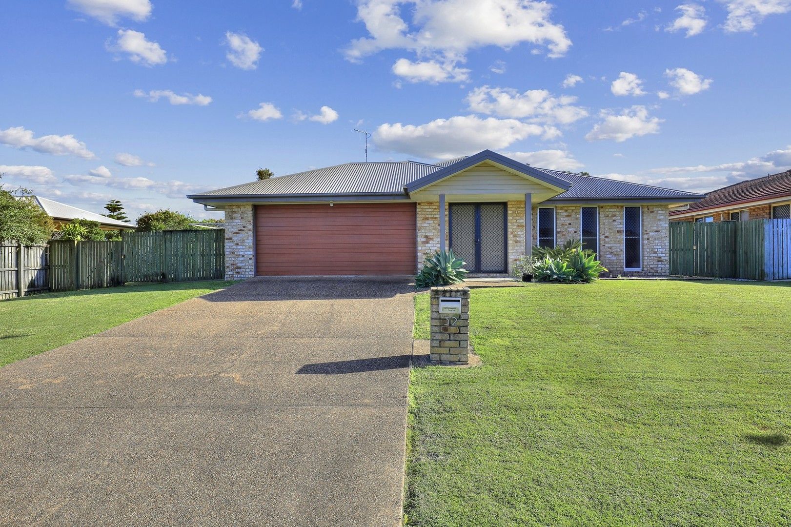 3 bedrooms House in 32 Santina Drive KALKIE QLD, 4670