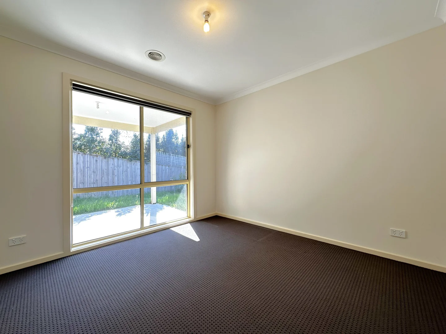 Additional image 10 of 5 Mistover Grove, Officer VIC 3809