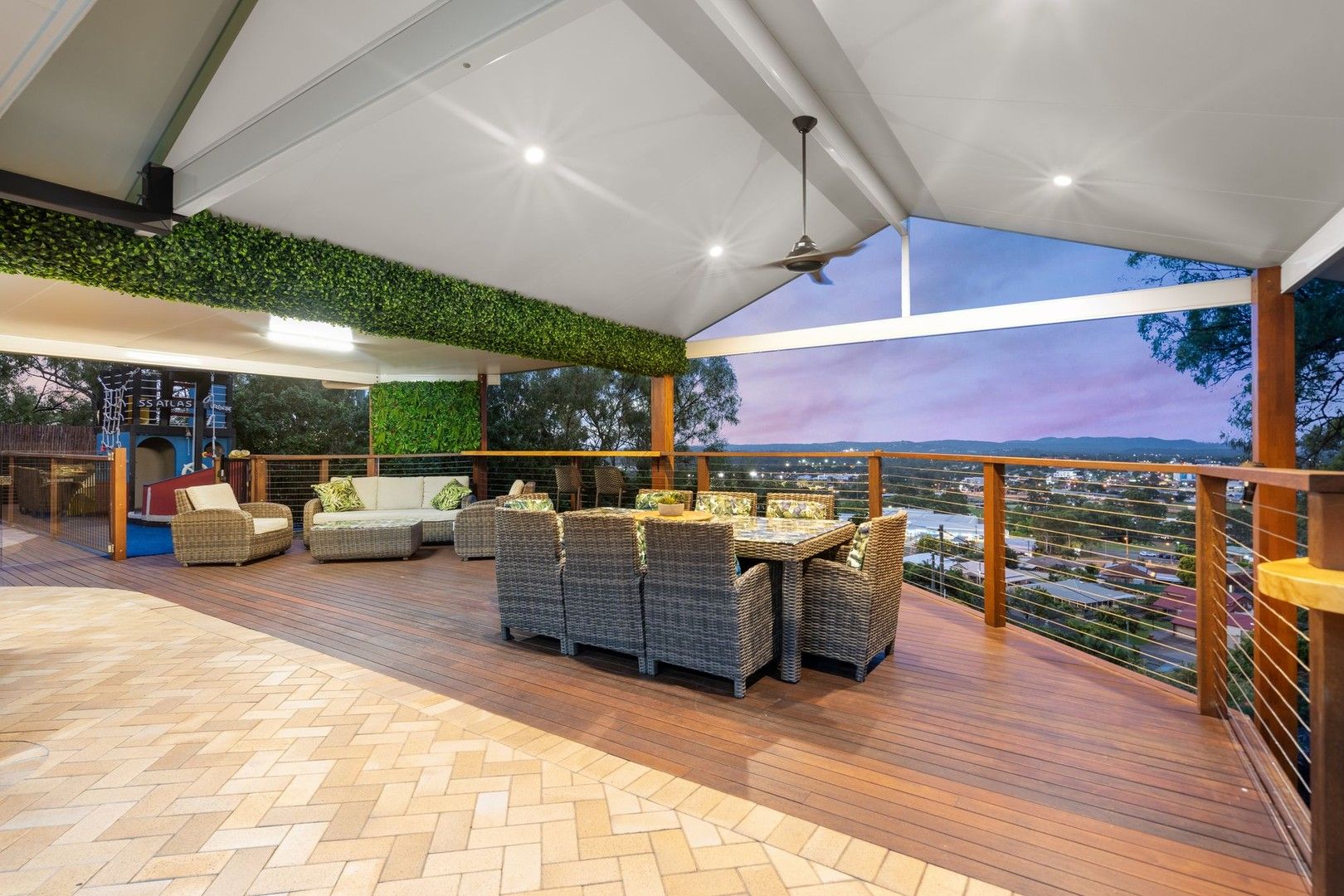 13-15 Paisley Court, Mount Warren Park QLD 4207, Image 2